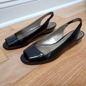 BCBG Black Open Toe Wedge Sandals Size 5